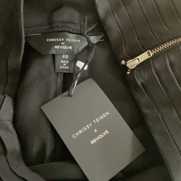 Chrissy Teigen x REVOLVE Wat Phra Pant in Black - Picture 4 of 6